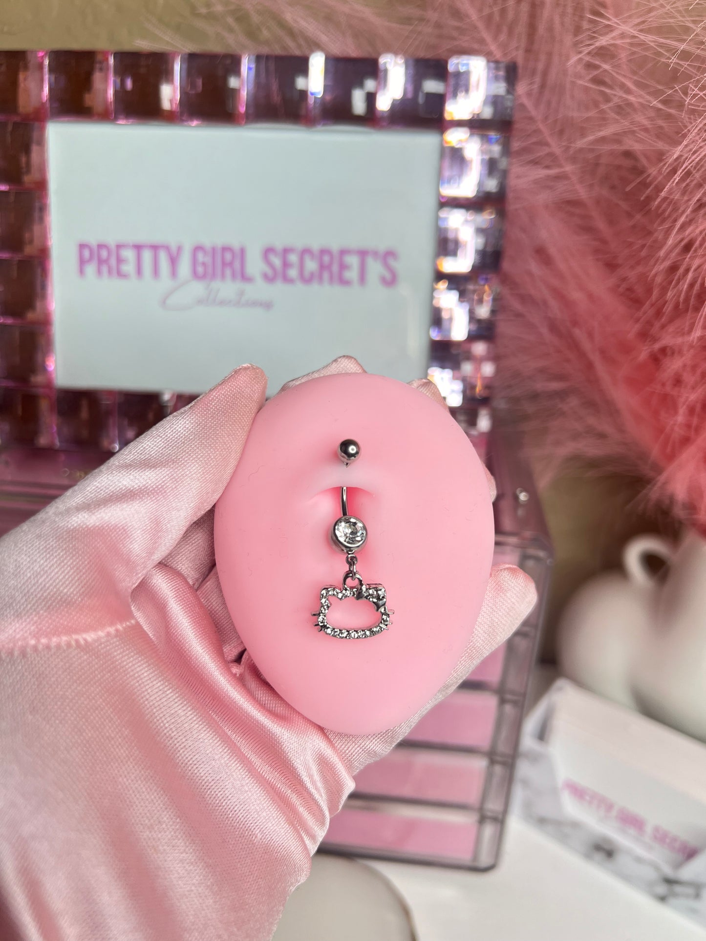 Open Kitty - Belly Piercing