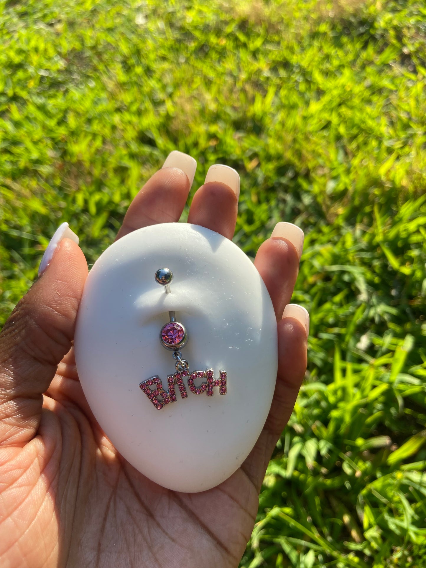 Pretty B!tch - Belly Piercing